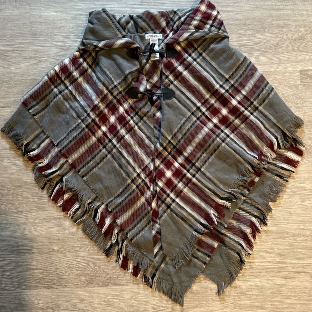 Mark & Hall Shawl, NWOT